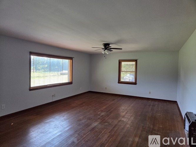 10 Painted Valley Drive 2 Beds Single Family Home for Rent - Photo gallery 5