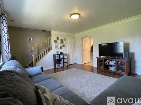 113 Penhurst Place 3 Beds Apartment for Rent