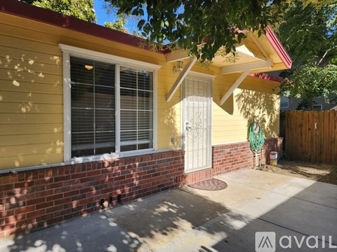 208 Earl Ave 1 Apartment for Rent