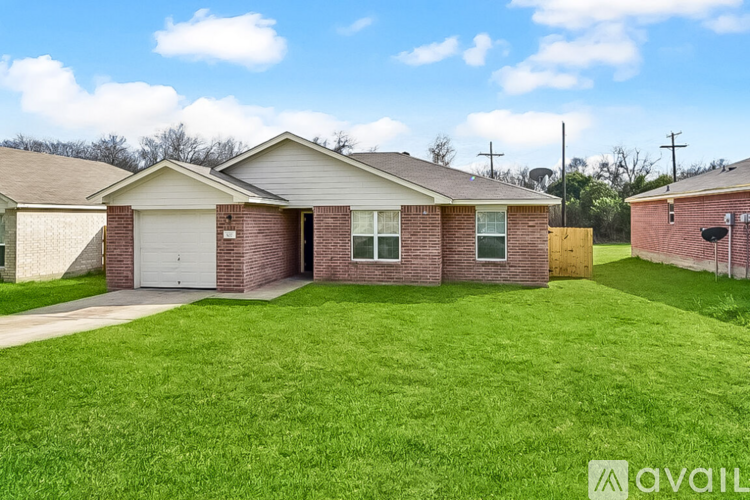 507 E Union Ave 3 Beds Single Family Home for Rent - Photo gallery 2