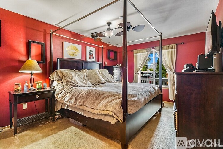 1304 Golf Club Rd SE 3 Beds Single Family Home for Rent - Photo gallery 5