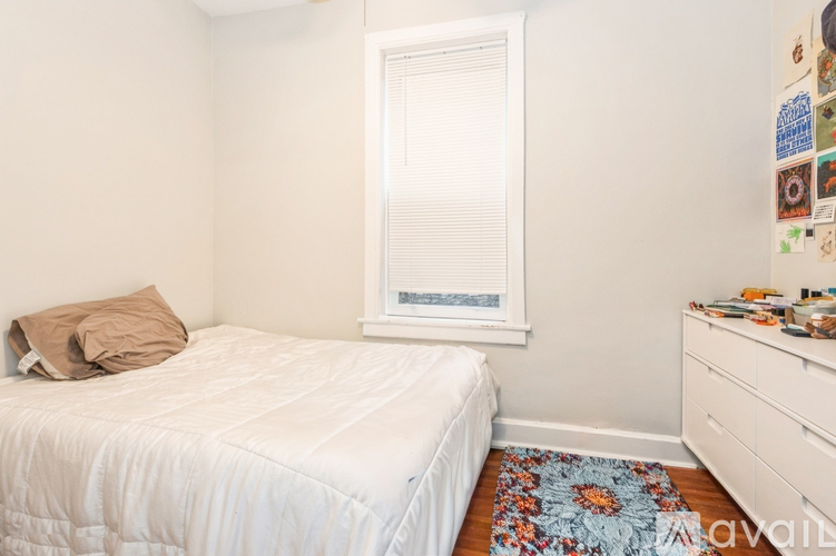 3218 North Central Park Avenue 2 Beds Apartment for Rent - Photo gallery 3