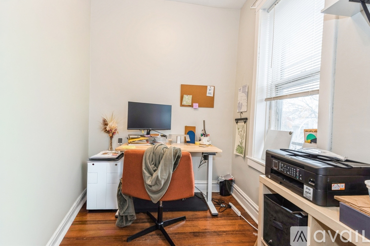 3218 North Central Park Avenue 2 Beds Apartment for Rent - Photo gallery 5