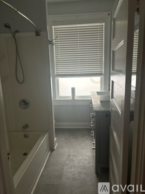 1029 Redgate Avenue 5 Beds Apartment for Rent