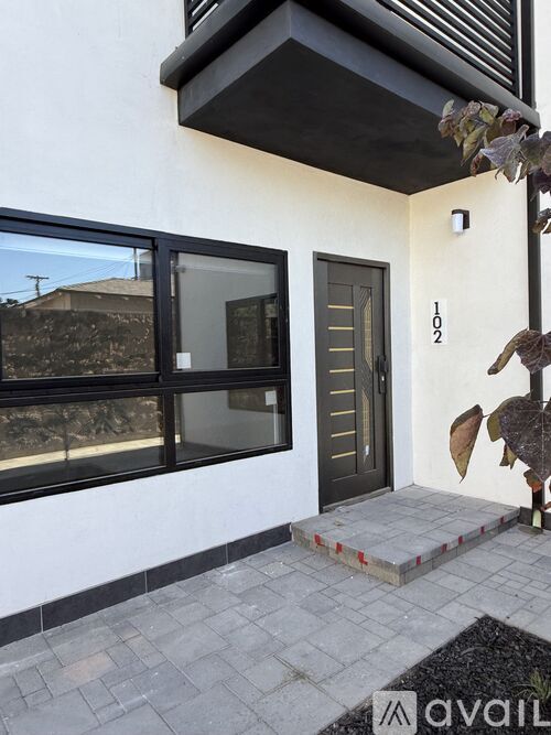 2215 N Naomi St 2 Beds Apartment for Rent - Photo gallery 1