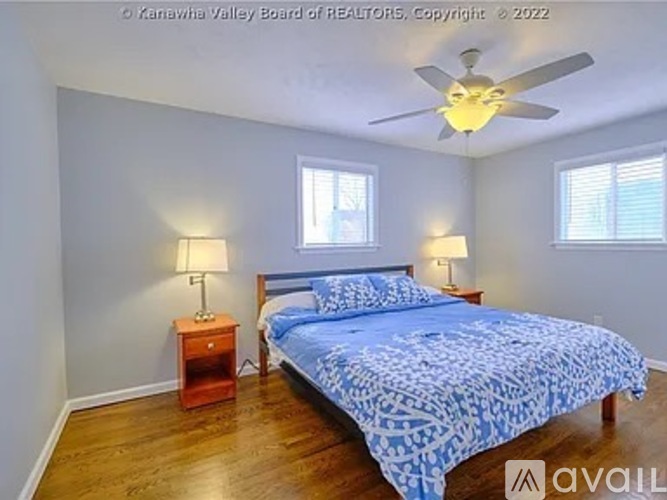 5511 Staunton Avenue Southeast 3 Beds Single Family Home for Rent - Photo gallery 5