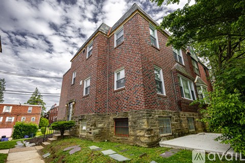 906 Vernon Rd 2 Beds Apartment for Rent