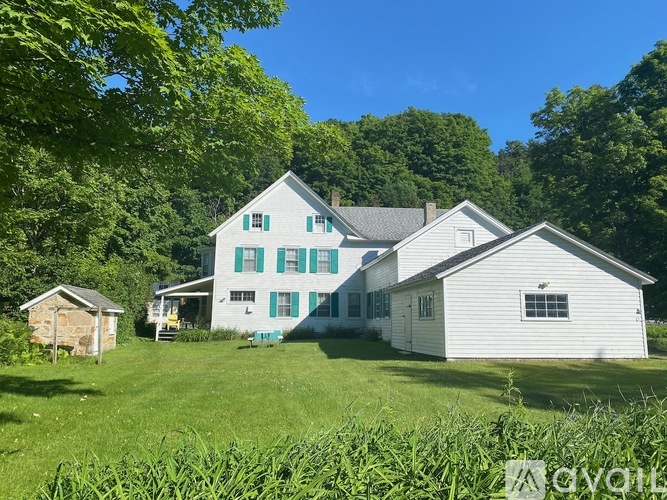 7642 Maple Street 1 Apartment for Rent - Photo gallery 2