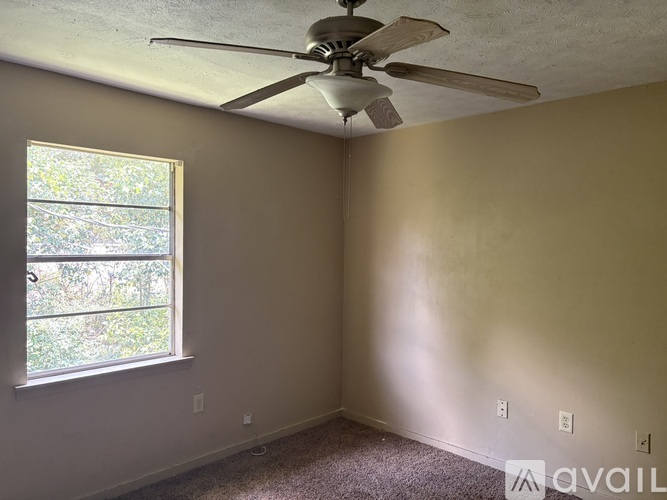 413 6th Ave SE 2 Beds Apartment for Rent - Photo gallery 1
