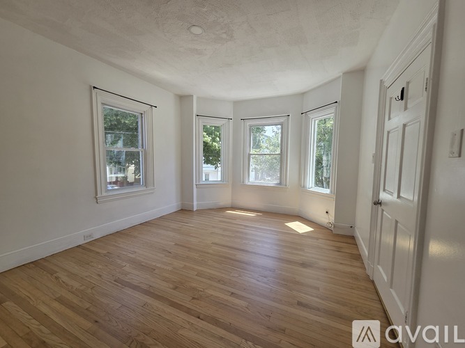 56 Pinckney Street 4 Beds Apartment for Rent - Photo gallery 1