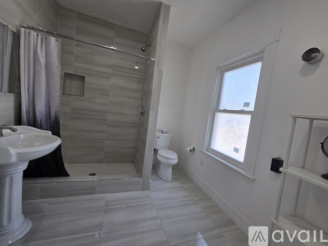 56 Pinckney Street 4 Beds Apartment for Rent - Photo gallery 3