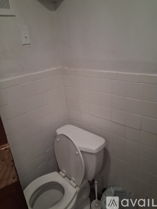 219 Franklin Street 1 Single Family Home for Rent - Photo gallery 2
