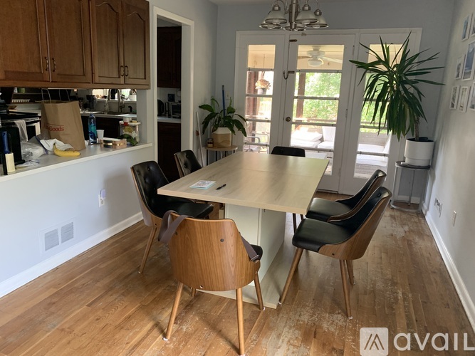 1425 Boynton Avenue 4 Beds Single Family Home for Rent - Photo gallery 5