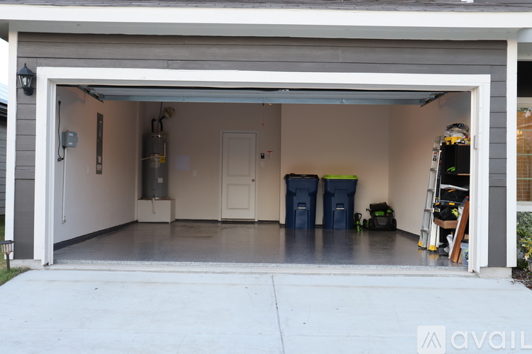 6303 Shearwater Road 1 Single Family Home for Rent - Photo gallery 2