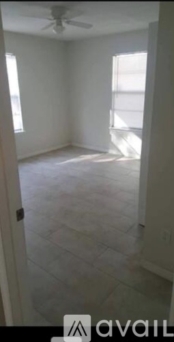 1788 Poinsettia Ave 2 Beds Apartment for Rent - Photo gallery 2