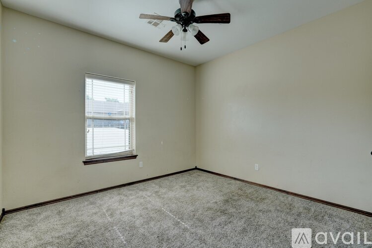 2222 W Utah Ave 3 Beds Townhouse for Rent - Photo gallery 3