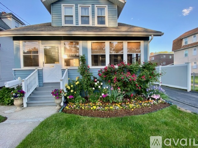 194 South Highland Street 3 Beds Single Family Home for Rent - Photo gallery 1