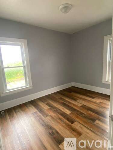 10703 Lee Ave 3 Beds Apartment for Rent - Photo gallery 5