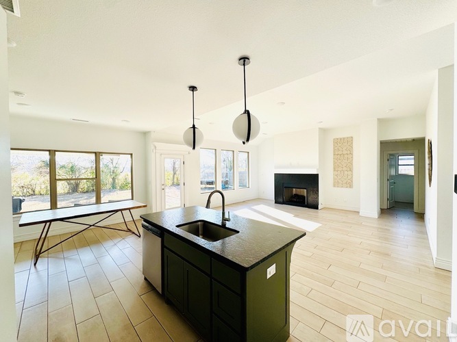67 W Chikasaw Rd 4 Beds Single Family Home for Rent - Photo gallery 2