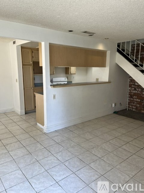 2082 Calle La Sombra 2 Beds Apartment for Rent