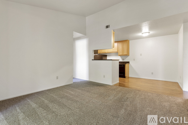 2300 Oakdale Road 2 Beds Apartment for Rent - Photo gallery 3