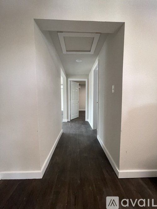 307 E Good St 2 Beds Apartment for Rent - Photo gallery 2
