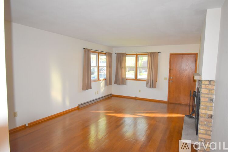 6706 Spring Grove Court 3 Beds Single Family Home for Rent - Photo gallery 5