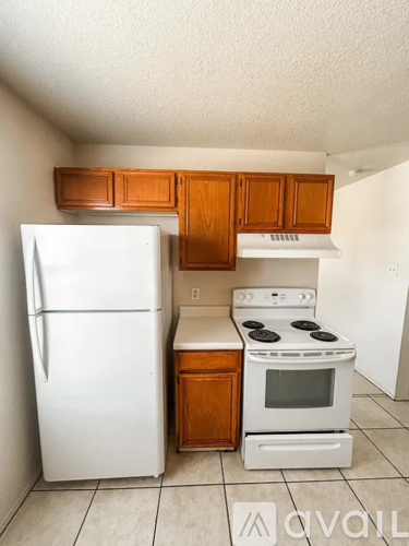 1808 Windward Dr 2 Beds Apartment for Rent - Photo gallery 1