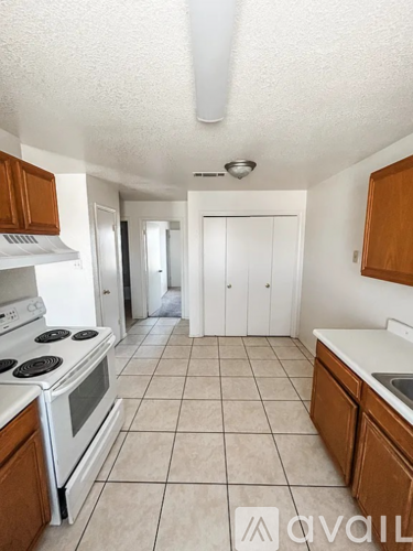 1808 Windward Dr 2 Beds Apartment for Rent - Photo gallery 3