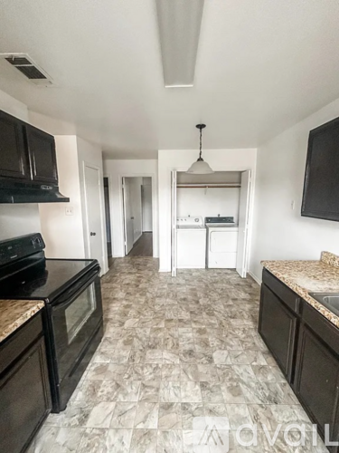 1604 Windward Dr 2 Beds Apartment for Rent - Photo gallery 4