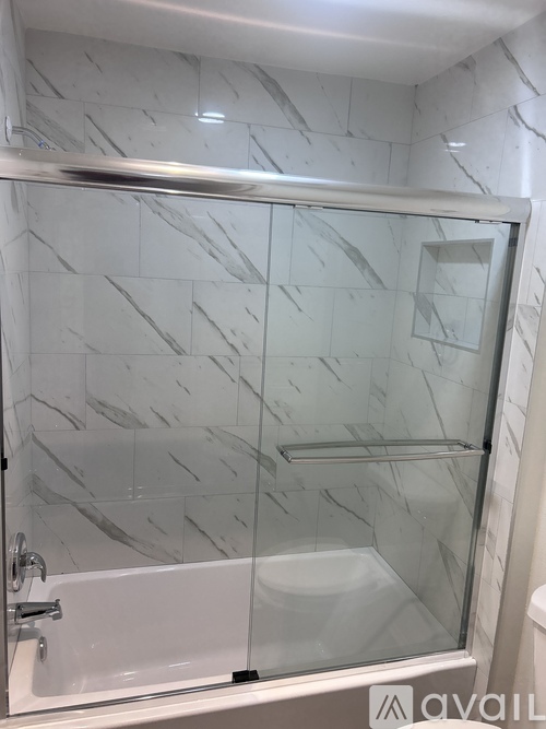 4717 Ben Avenue 2 Beds Apartment for Rent - Photo gallery 1