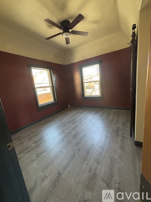 213 SW 4th St 1 Apartment for Rent - Photo gallery 3