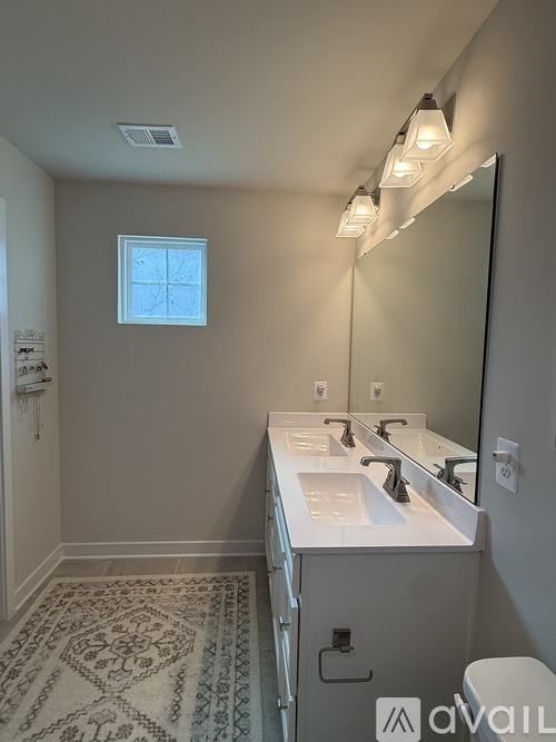 4741 Hardwell Street 3 Beds Single Family Home for Rent - Photo gallery 3