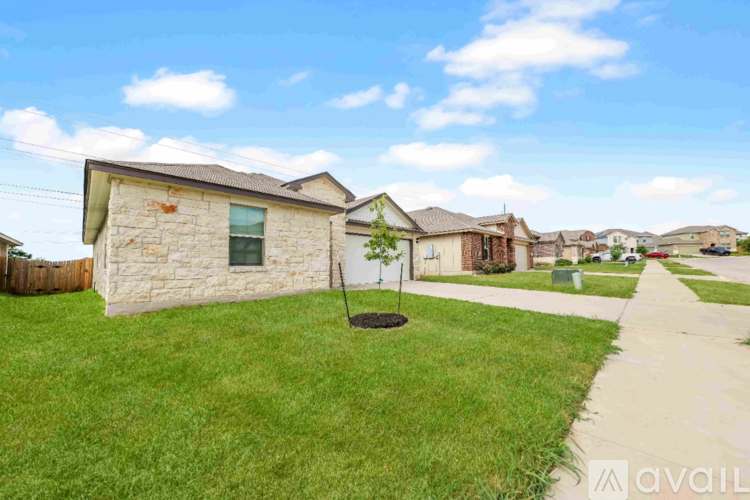 3610 Tanchico Dr 4 Beds Single Family Home for Rent - Photo gallery 3