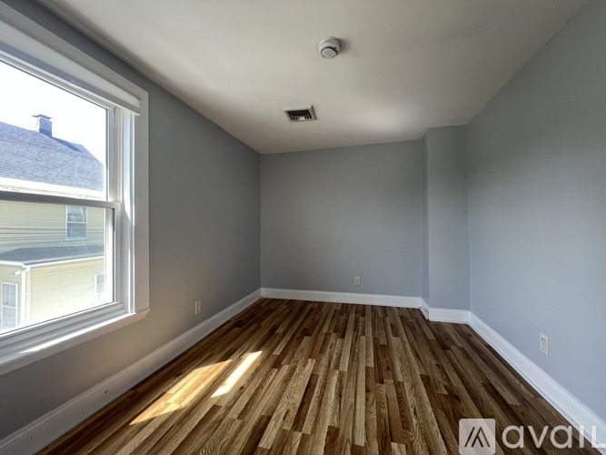 157 Railroad Ave 1 Apartment for Rent - Photo gallery 5