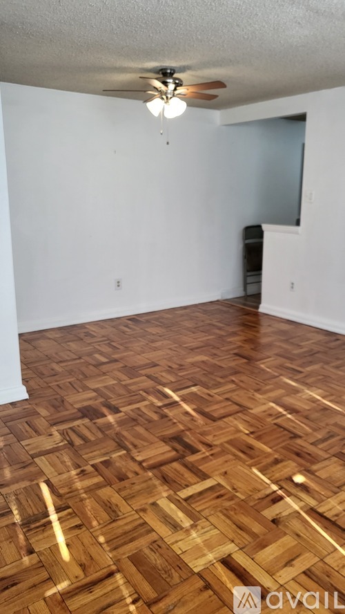 1030 East Lancaster Avenue 1 Condo for Rent - Photo gallery 4