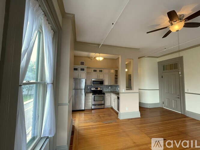 401 W Main St 1 Apartment for Rent - Photo gallery 3