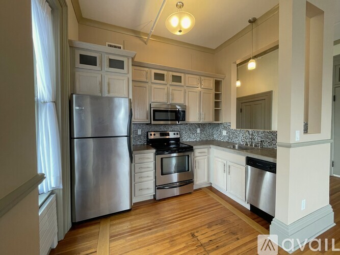 401 W Main St 1 Apartment for Rent - Photo gallery 4