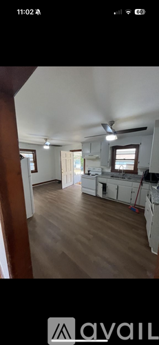 502 Grace St S 3 Beds Single Family Home for Rent - Photo gallery 3
