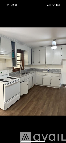 502 Grace St S 3 Beds Single Family Home for Rent - Photo gallery 4