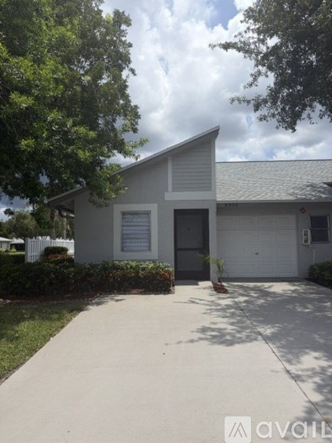 8934 Sunnywood Pl 2 Beds Apartment for Rent
