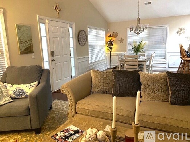 798 Haystack Way 3 Beds Single Family Home for Rent - Photo gallery 2
