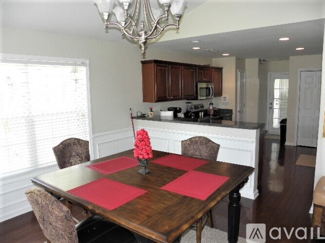 798 Haystack Way 3 Beds Single Family Home for Rent - Photo gallery 4