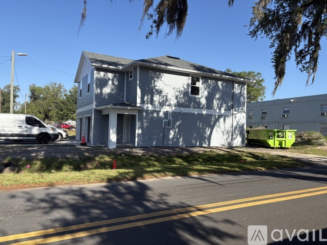 1702 West Granfield Avenue 3 Beds Townhouse for Rent - Photo gallery 3