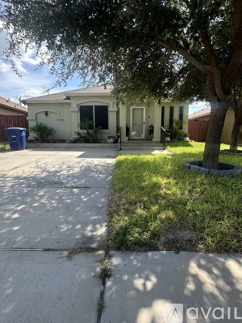 1622 Texoma Street 3 Beds Apartment for Rent
