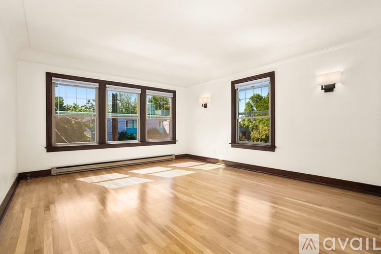 6522 Phinney Avenue North 1 Apartment for Rent - Photo gallery 1
