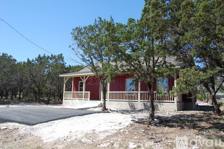 1005 Live Oak Dr 3 Beds Single Family Home for Rent - Photo gallery 2
