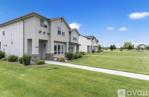 5668 West Stadium Lane 3 Beds Apartment for Rent