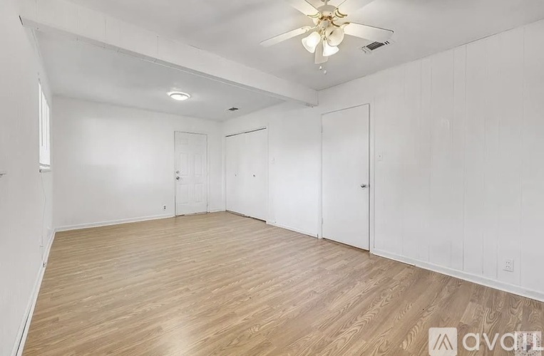 1711 S Kenwood Rd 3 Beds Single Family Home for Rent - Photo gallery 4