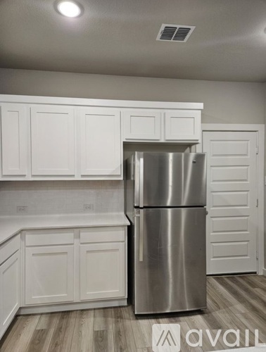 2717 Green River Road 3 Beds Single Family Home for Rent - Photo gallery 4